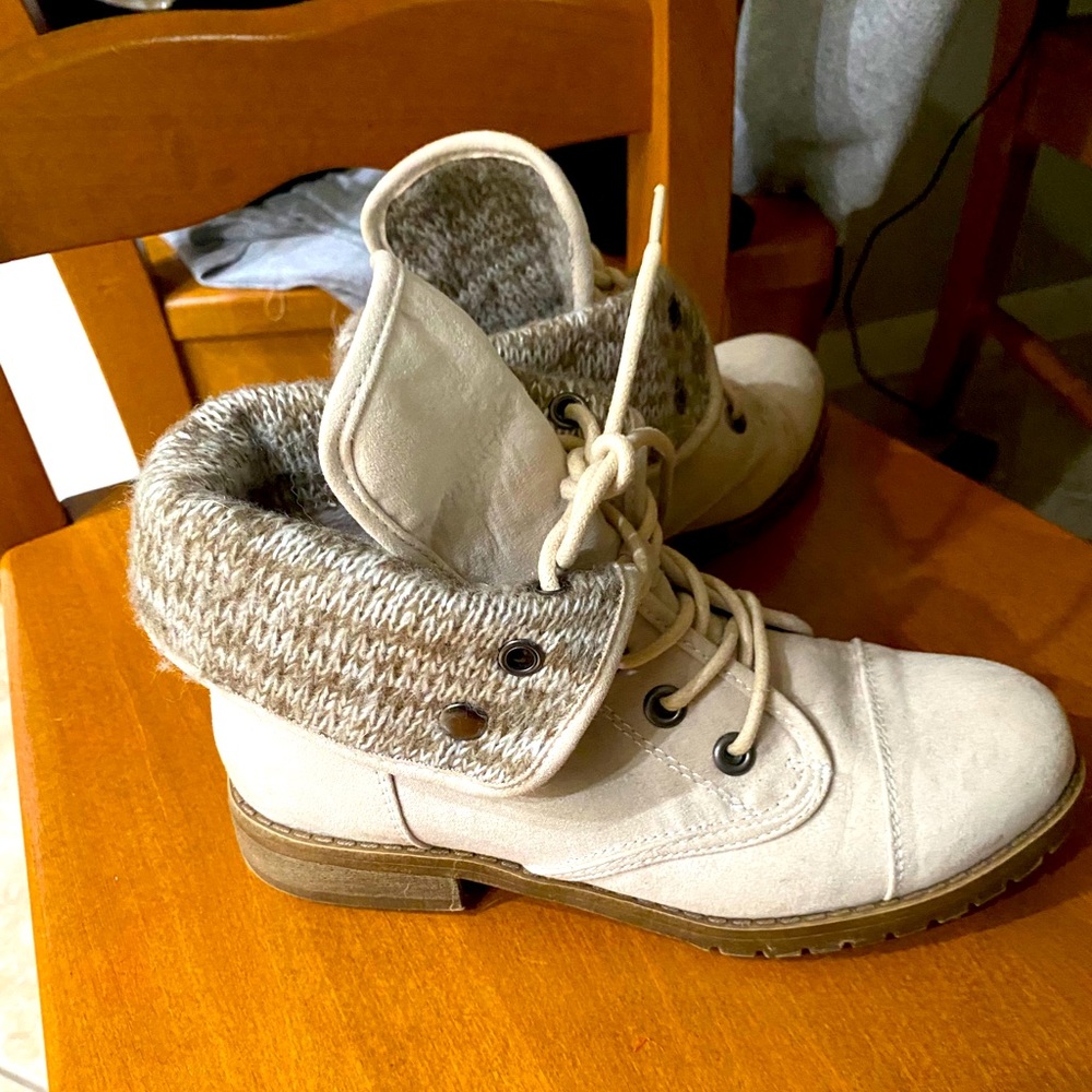 Ankle boots